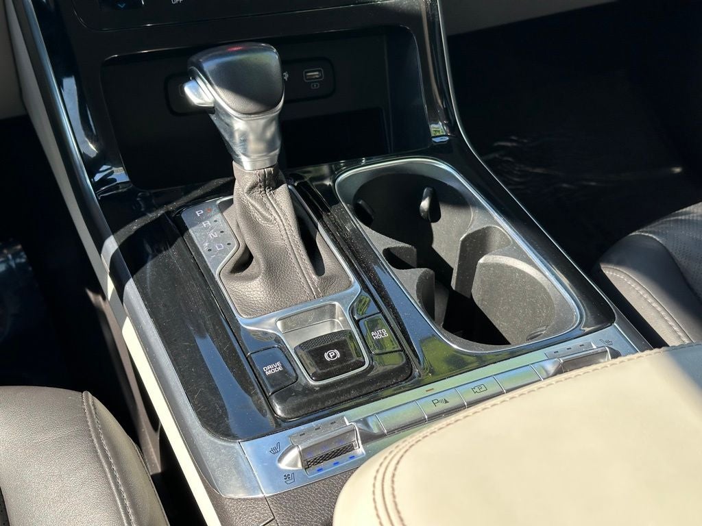 2022 Kia Carnival SX