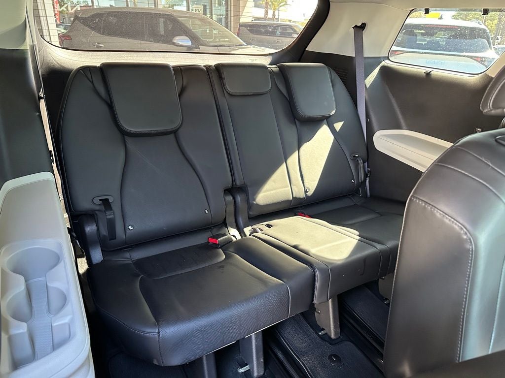 2022 Kia Carnival SX