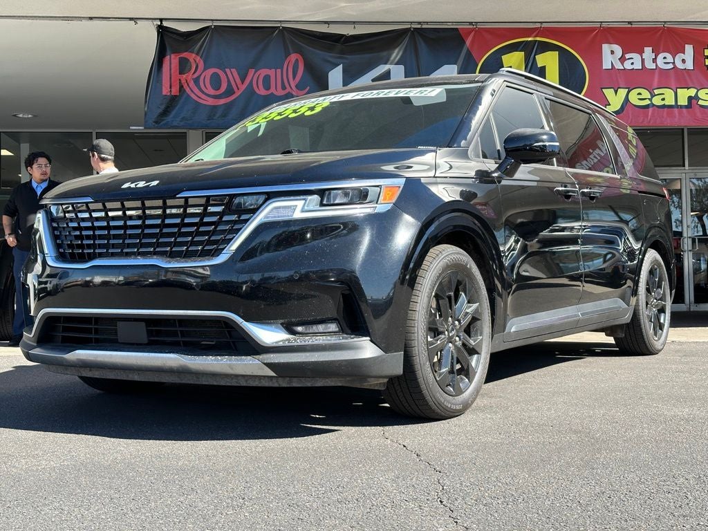 2022 Kia Carnival SX