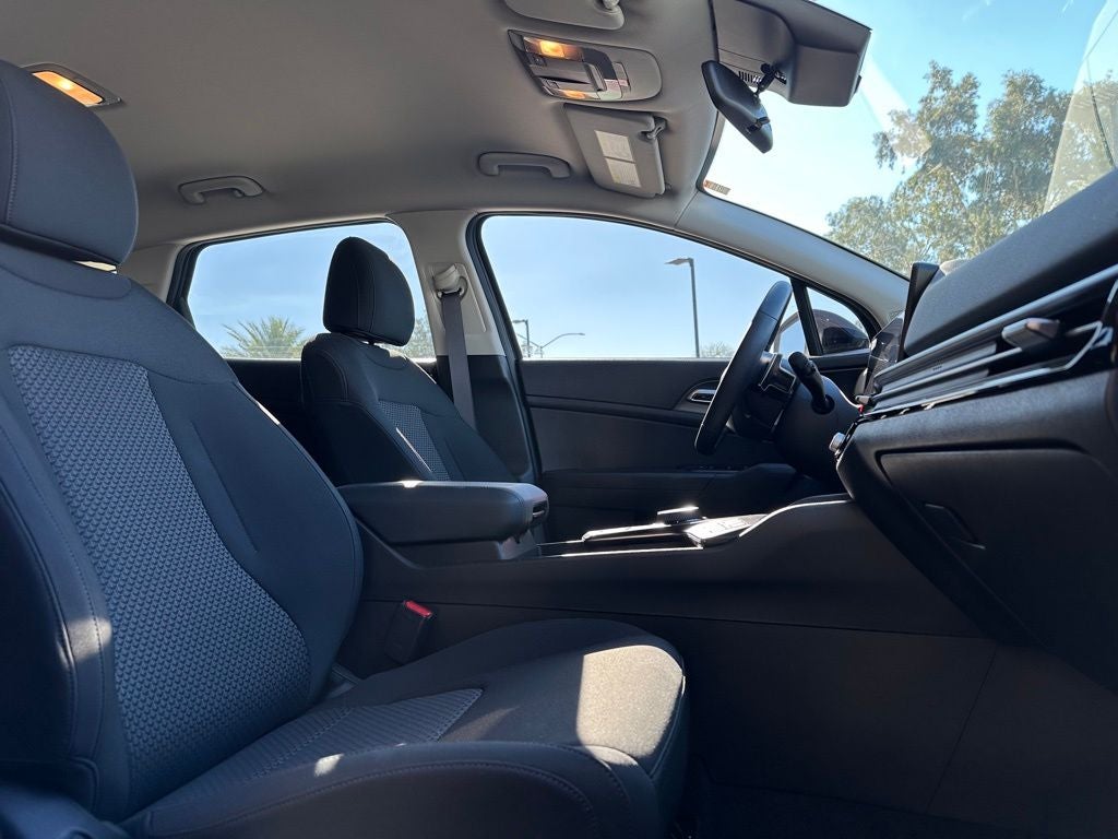 2026 Kia Sportage Hybrid LX