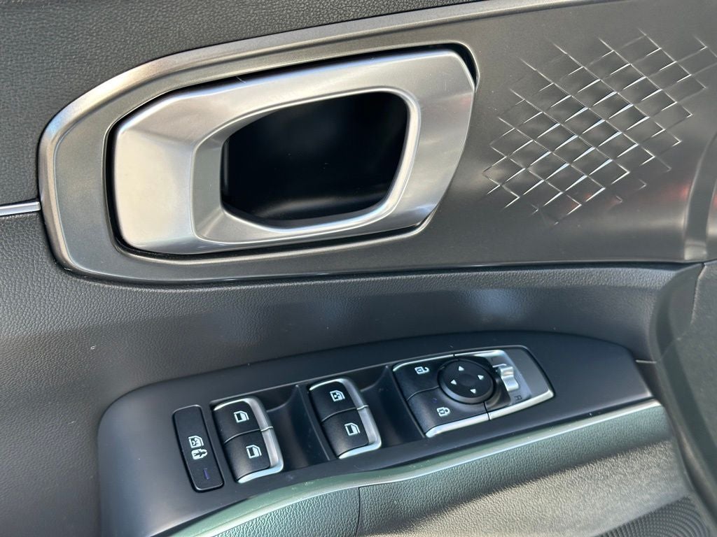 2022 Kia Sorento Hybrid S