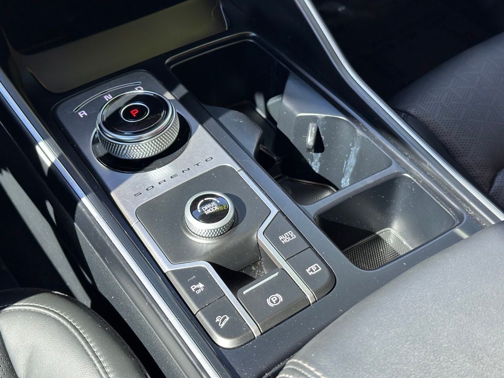 2022 Kia Sorento Hybrid S