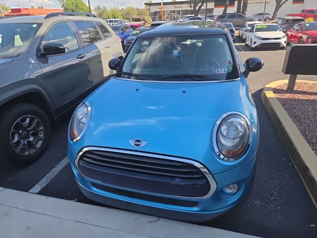 2016 MINI Cooper Base