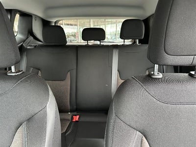 2023 Jeep Renegade Base