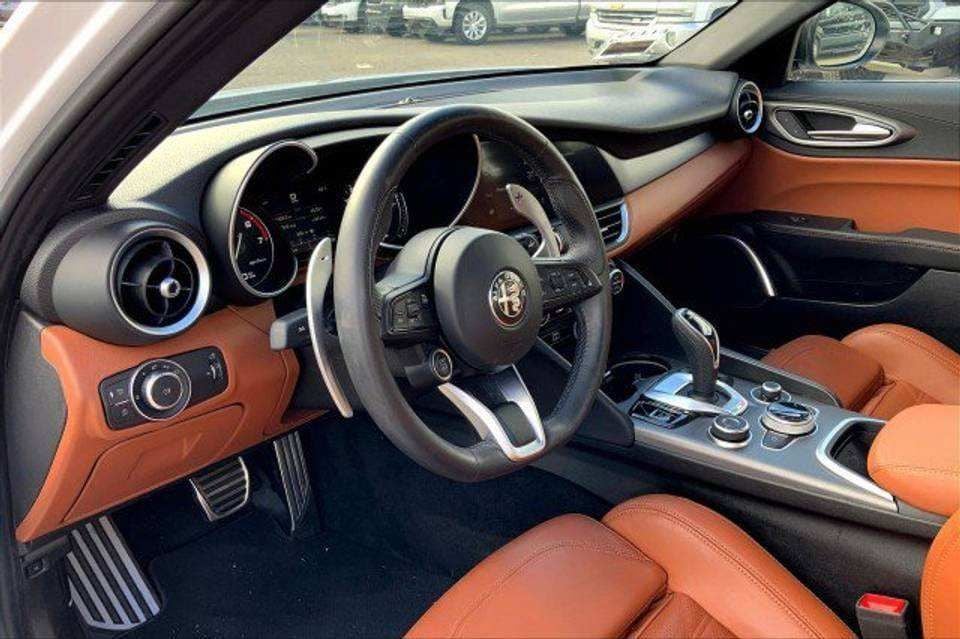 2020 Alfa Romeo Giulia Ti