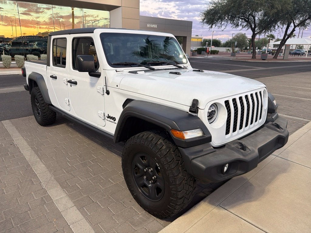 2021 Jeep Gladiator Sport