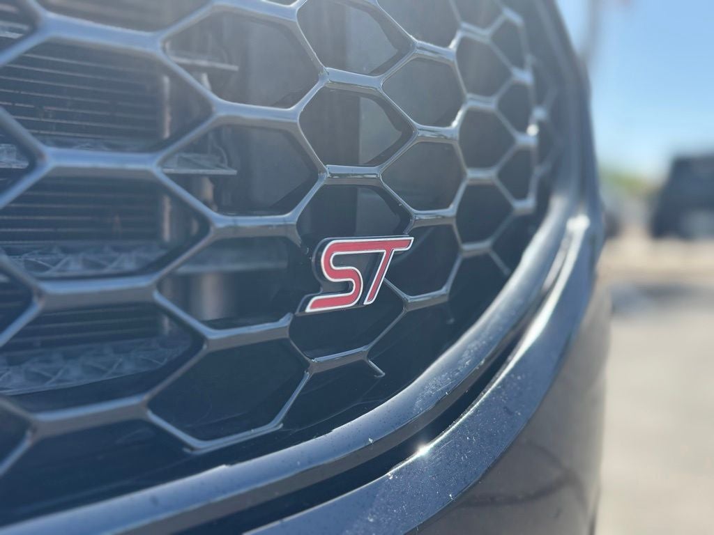 2019 Ford Edge ST