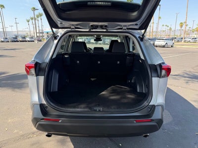 2025 Toyota RAV4 Hybrid LE
