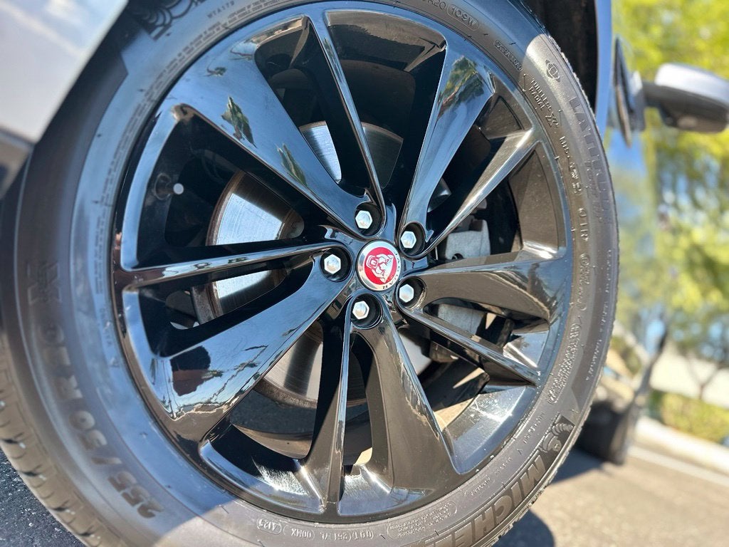 2022 Jaguar F-PACE P250 S