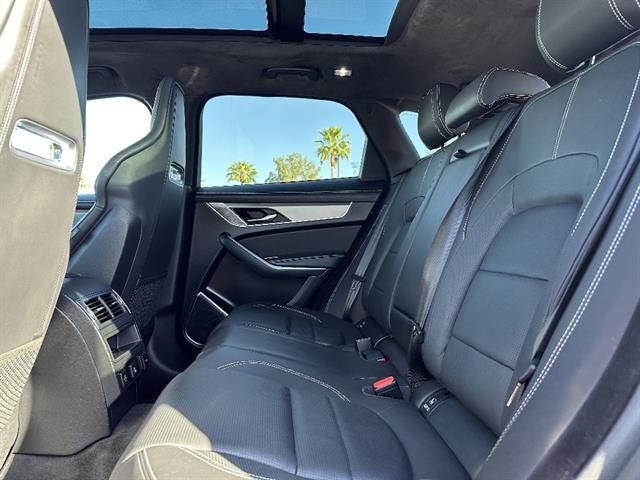 2026 Jaguar F-PACE P250 R-Dynamic S