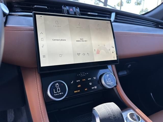 2025 Jaguar F-PACE P250 R-Dynamic S