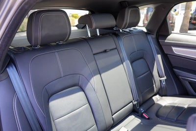 2024 Jaguar F-PACE P400 R-Dynamic S