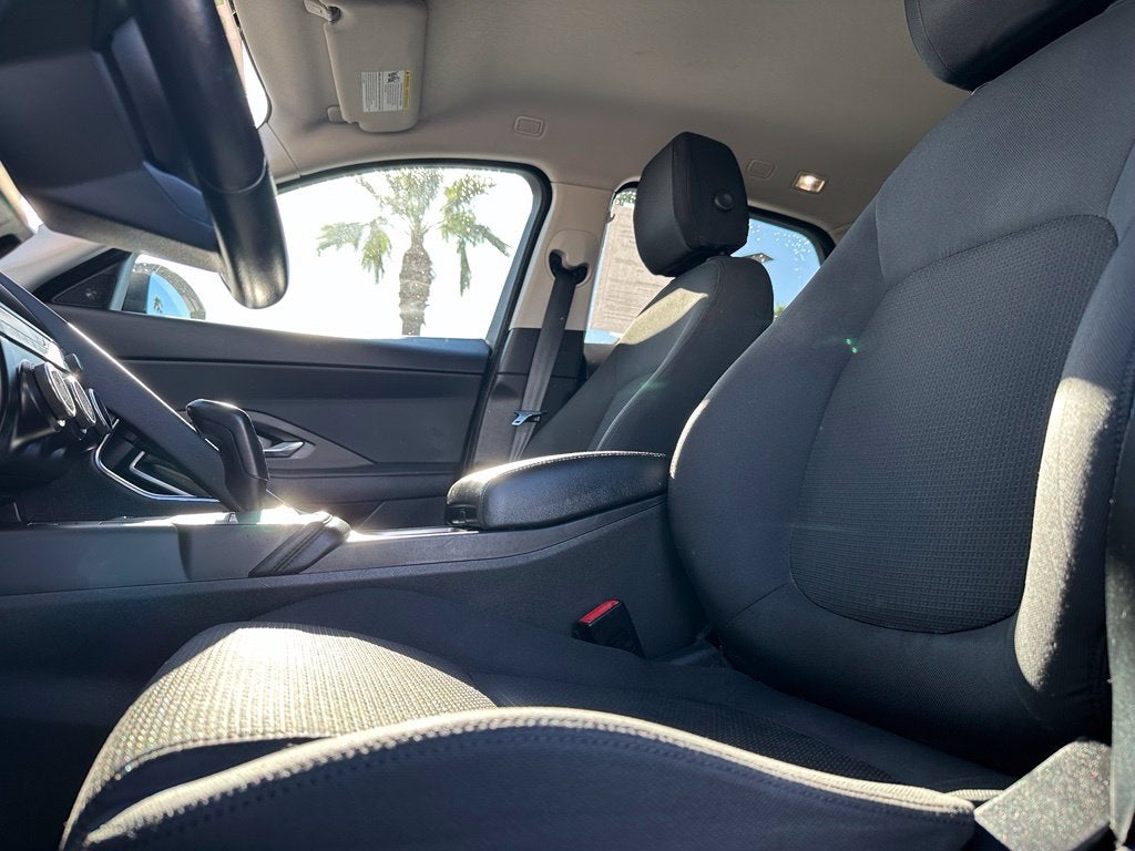 2019 Jaguar E-PACE Base