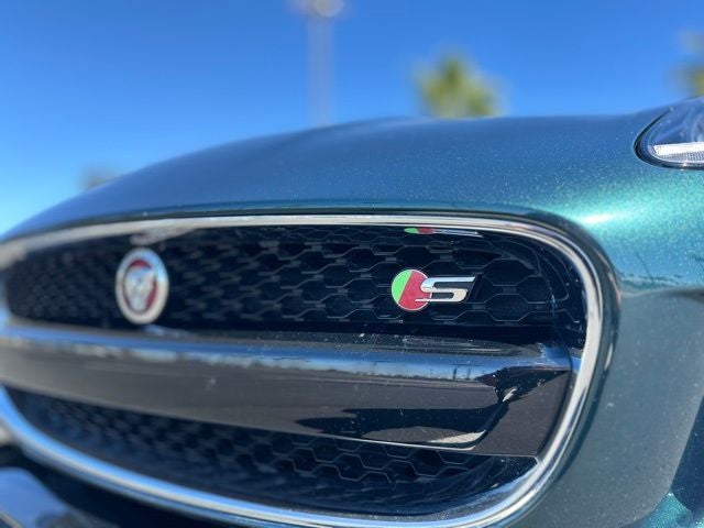 2017 Jaguar F-TYPE S