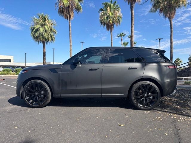 2025 Land Rover Range Rover Sport SE