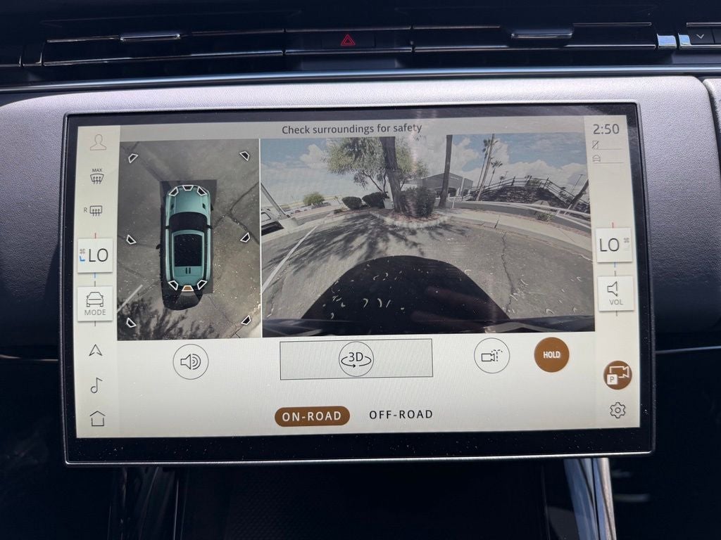 2025 Land Rover Range Rover Sport SE