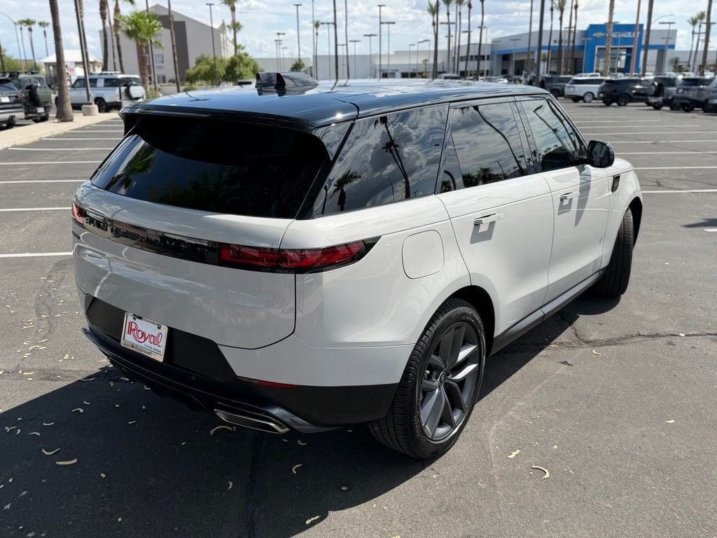 2025 Land Rover Range Rover Sport SE