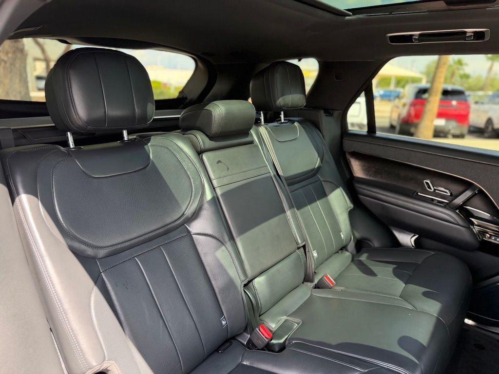 2025 Land Rover Range Rover Sport SE