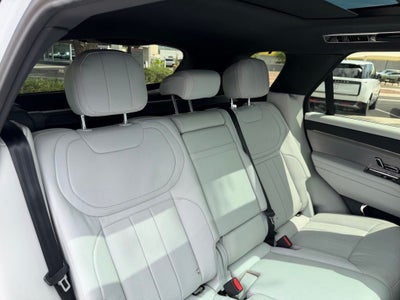 2024 Land Rover Range Rover Sport SE