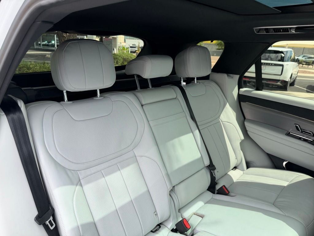 2024 Land Rover Range Rover Sport SE