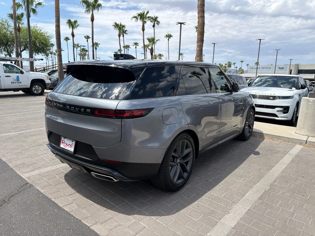 2025 Land Rover Range Rover Sport SE