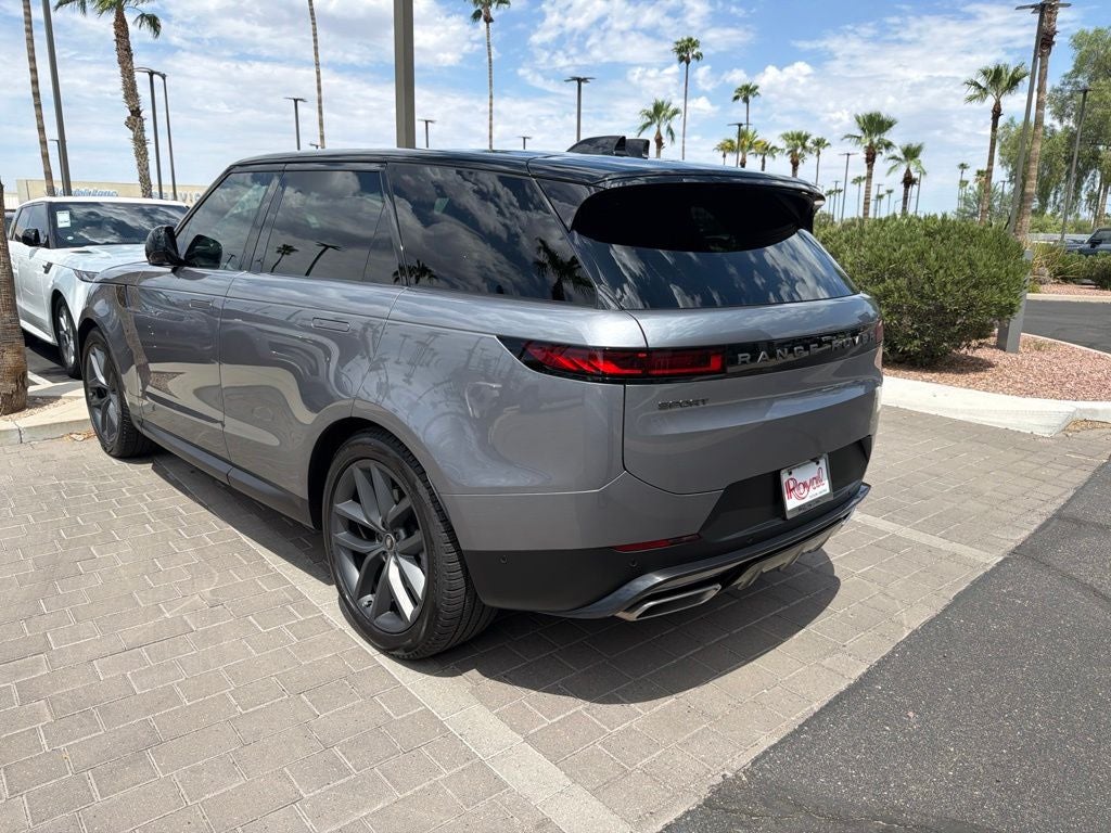 2025 Land Rover Range Rover Sport SE