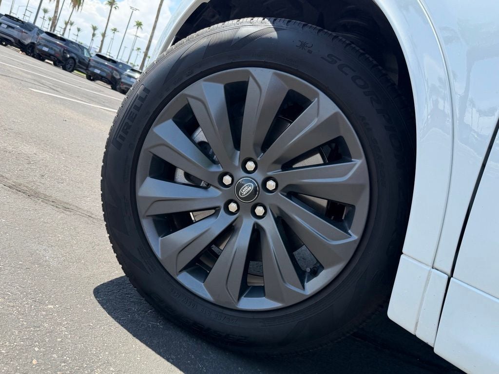 2025 Land Rover Discovery Sport S