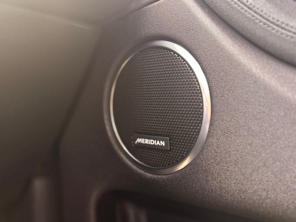 2025 Land Rover Discovery Sport S