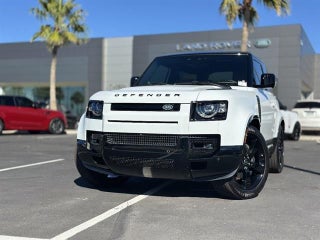 2025 Land Rover Defender 90 X-Dynamic SE