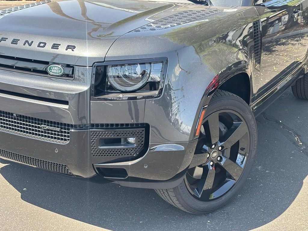 2023 Land Rover Defender 110 X-Dynamic SE
