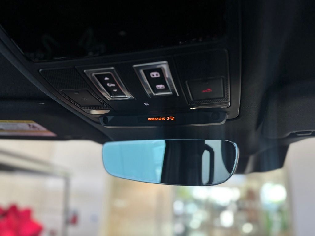 2023 Land Rover Defender 110 X-Dynamic SE