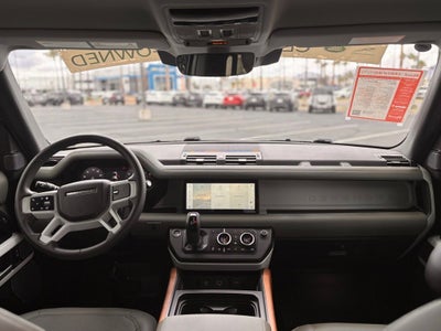 2024 Land Rover Defender 110 X-Dynamic SE