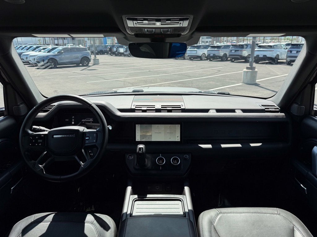 2023 Land Rover Defender 110 X-Dynamic SE