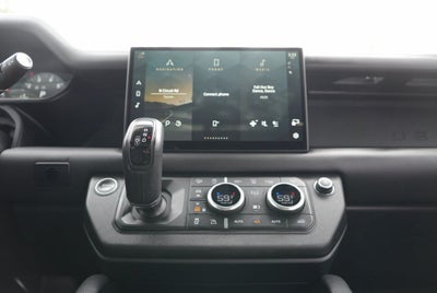2024 Land Rover Defender 110 V8