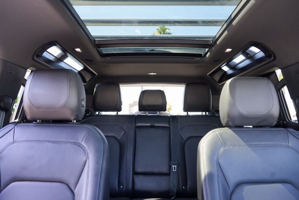 2024 Land Rover Defender 90 S
