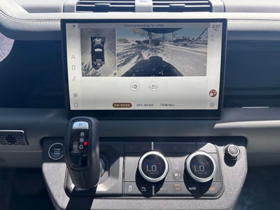 2025 Land Rover Defender 110 S