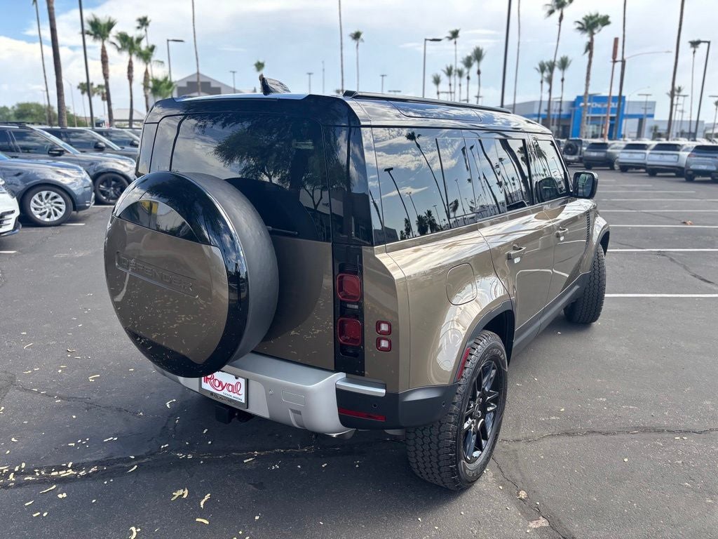 2025 Land Rover Defender 110 S