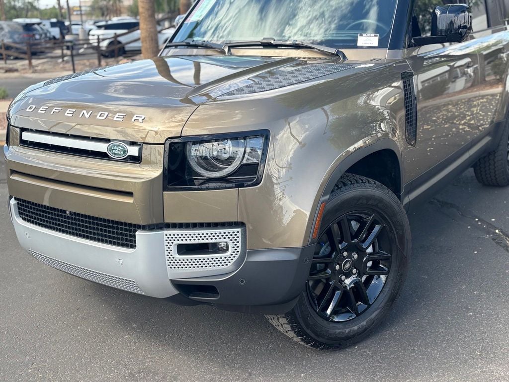 2025 Land Rover Defender 110 S
