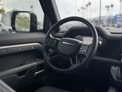 2025 Land Rover Defender 110 S