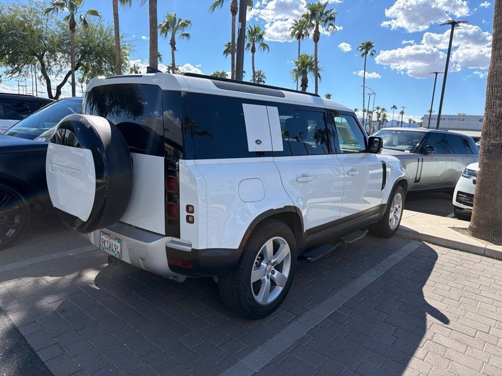 2024 Land Rover Defender 110 S