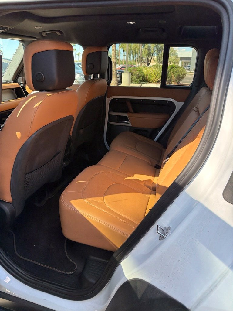2024 Land Rover Defender 110 S