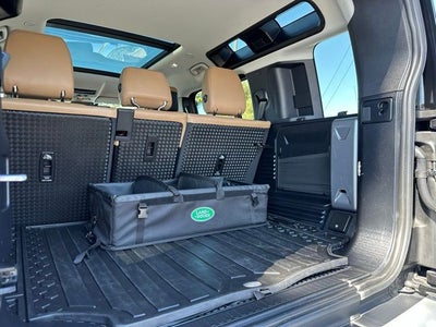 2025 Land Rover Defender 110 S