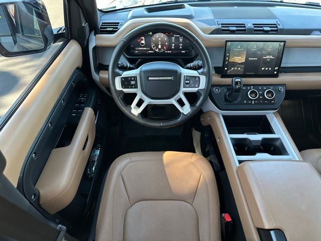 2025 Land Rover Defender 110 S
