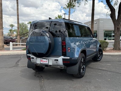 2025 Land Rover Defender 110 S