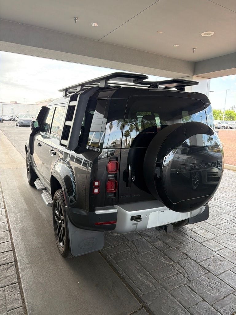 2024 Land Rover Defender 110 S