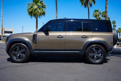 2024 Land Rover Defender 110 SE