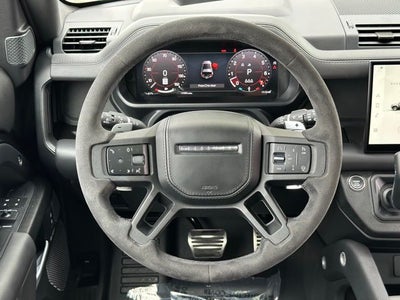 2023 Land Rover Defender 90 V8