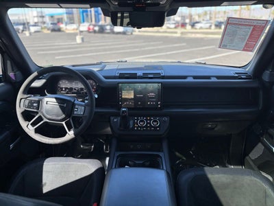 2023 Land Rover Defender 110 V8