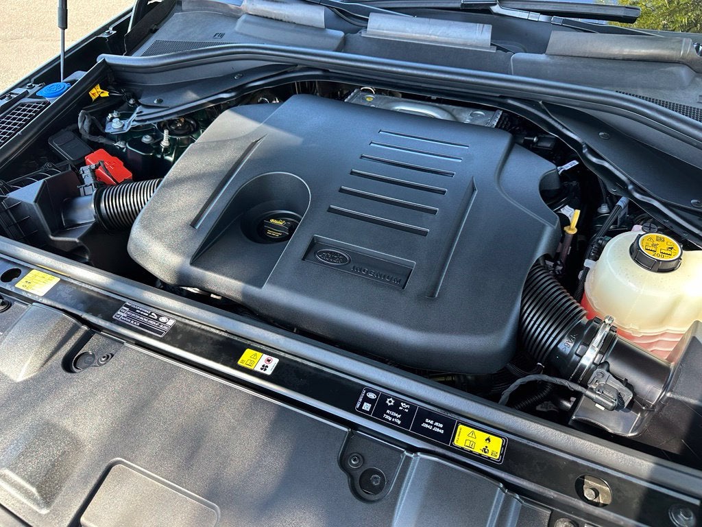 2025 Land Rover Range Rover Plug-In Hybrid Autobiography