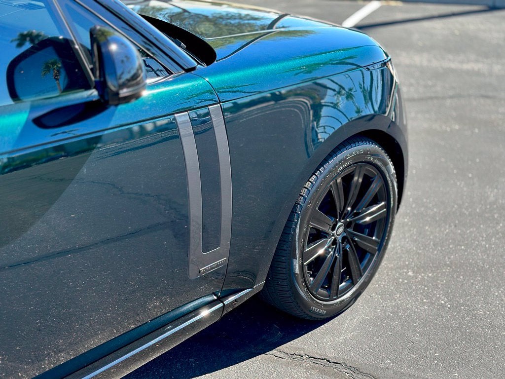 2025 Land Rover Range Rover Plug-In Hybrid Autobiography